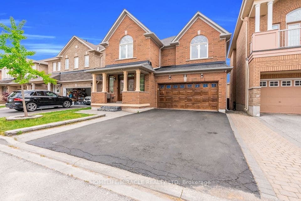 9 Gamson Crescent, Brampton, ON L6R 0V7 – photo 2