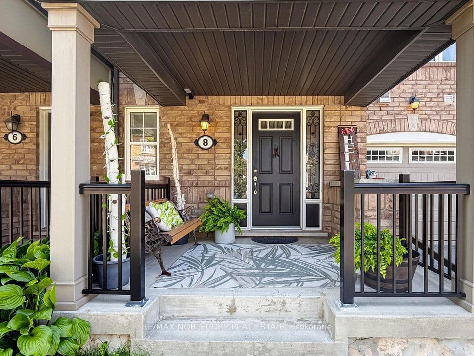 8 Deancrest Road, Brampton, ON L7A 0W1 – photo 3
