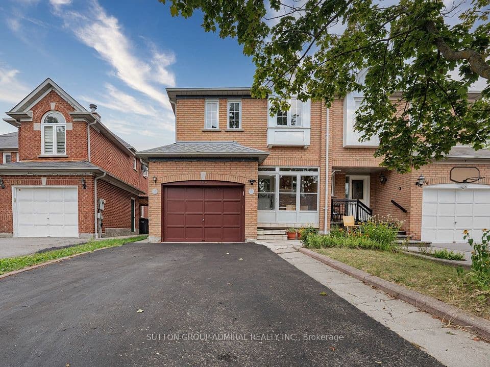 162 Bighorn Crescent, Brampton, ON L6R 1G1 – main photo