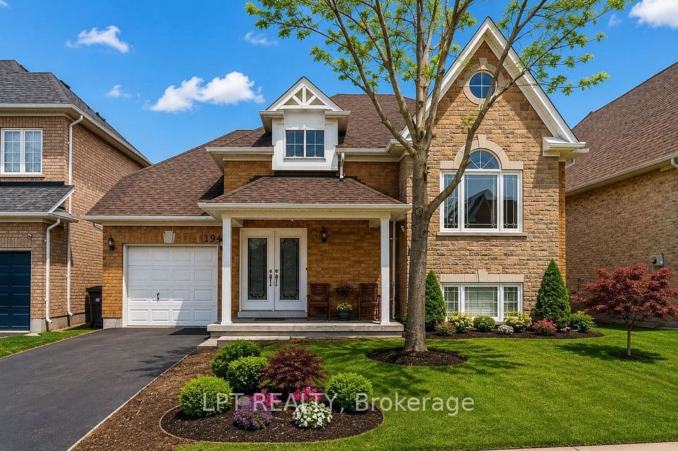 19 Treeline Boulevard, Brampton, ON L6P 1C5 – main photo