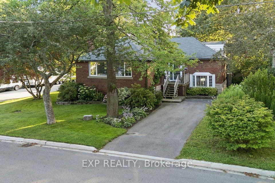 44 Thirty Fifth Street, Toronto, ON M8W 3K2 – photo 2