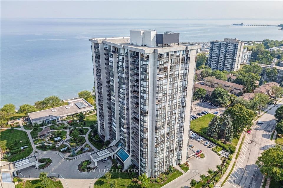 2180 Marine Drive 1401, Oakville, ON L6L 5V2 – main photo