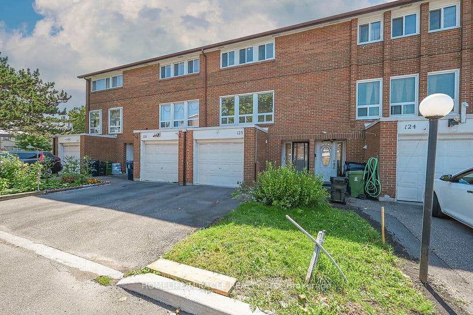 6466 Finch Avenue W 125, Toronto, ON M9V 1T4 – photo 3