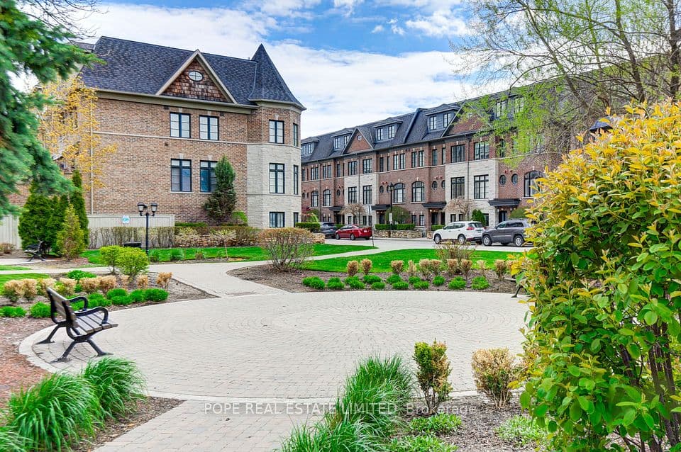 21 Ruby Lang Lane, Toronto, ON M8Z 0B8 – photo 3