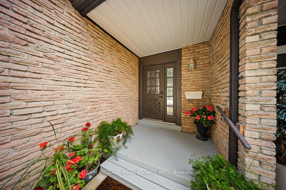 2640 Canberra Road, Mississauga, ON L5N 1V3 – photo 3