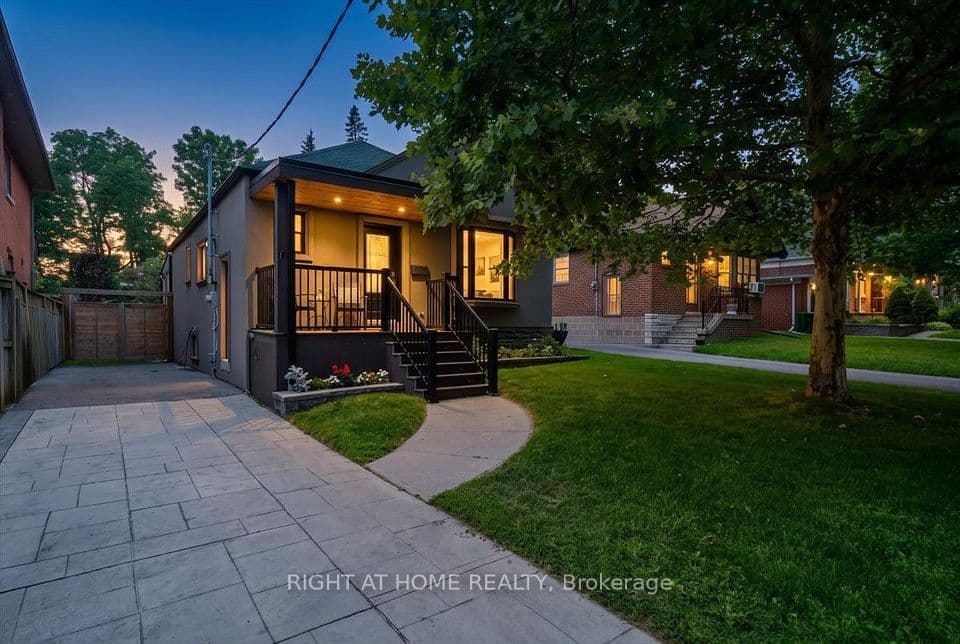 188 Queens Avenue, Toronto, ON M8V 2N9 – photo 3