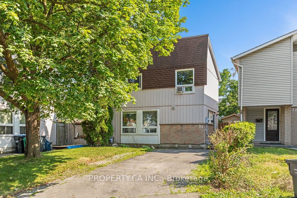 37 Gladstone Square, Brampton, ON L6S 2H5 – photo 2