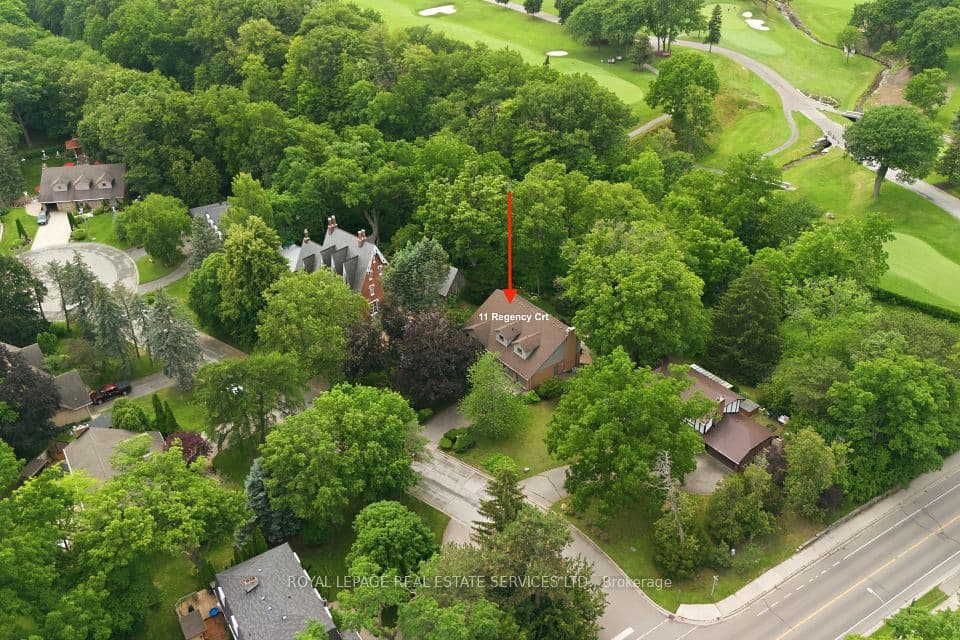 11 Regency Court, Oakville, ON L6H 2P6 – main photo