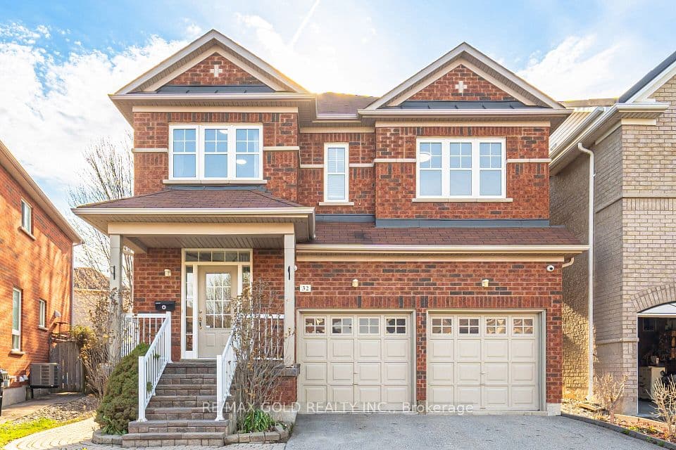 32 Ness Road, Brampton, ON L6Y 5N9 – main photo