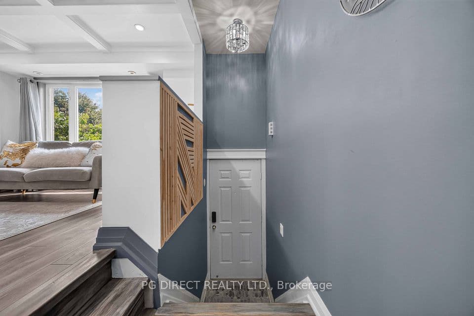 4975 Southampton Drive 244, Mississauga, ON L5M 8E2 – photo 2