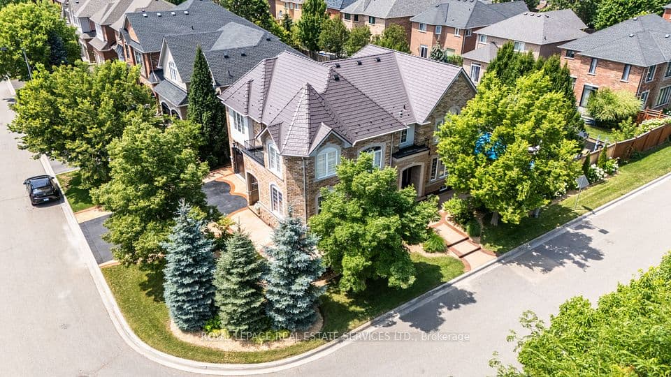 2149 Alderbrook Drive, Oakville, ON L6M 4Z3 – photo 3