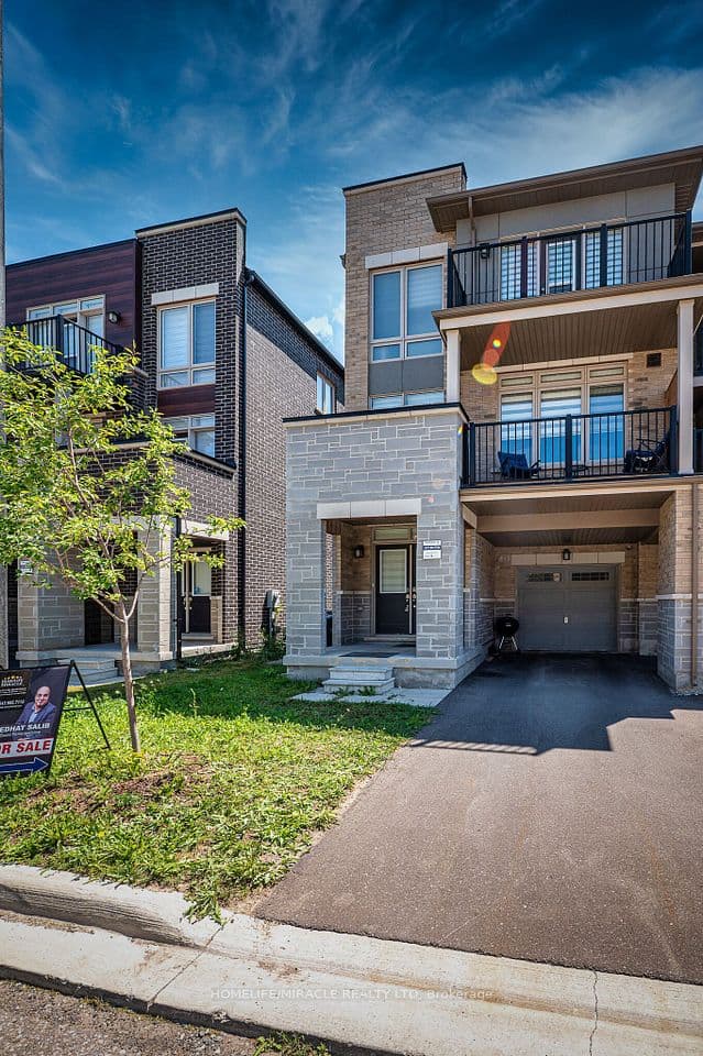 23 Arrowview Drive, Brampton, ON L7A 5H6 – main photo