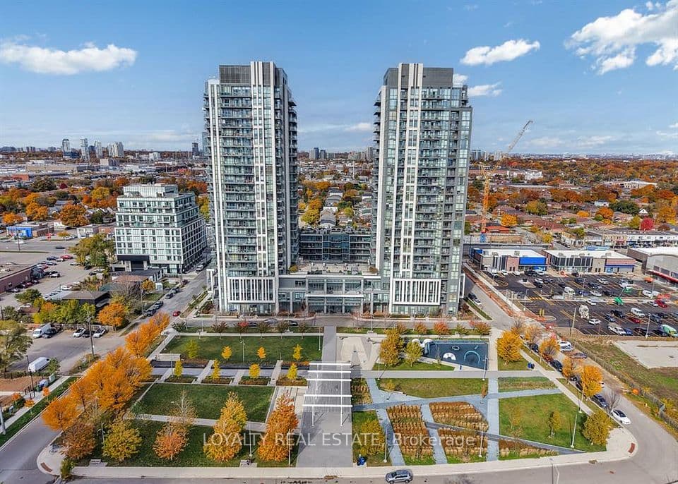 17 Zorra Street 901, Toronto, ON M8Z 4Z6 – main photo