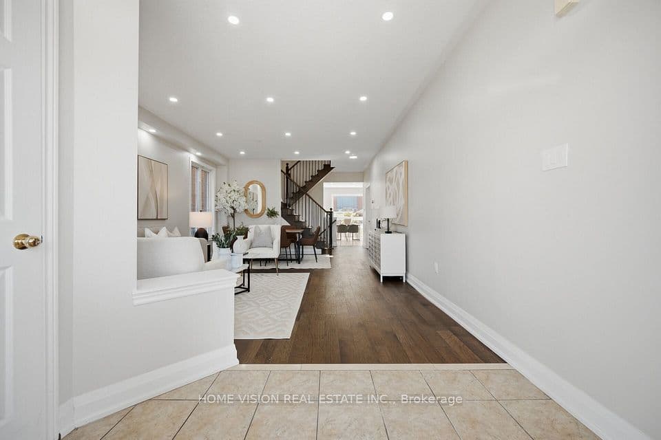 392 Father Tobin Road, Brampton, ON L6R 0S1 – photo 2