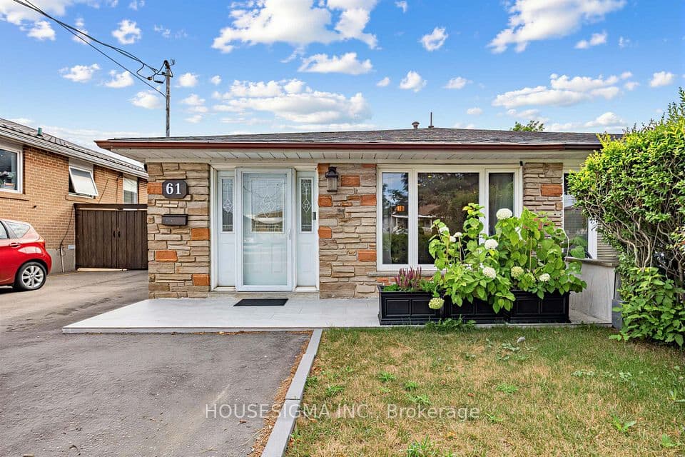 61 Ruthmar Crescent, Toronto, ON M3N 2C6 – photo 2
