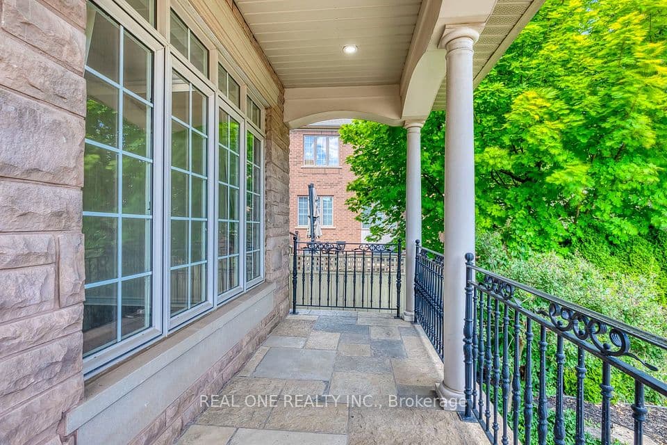 1387 Ferncrest Road, Oakville, ON L6H 7W2 – photo 3
