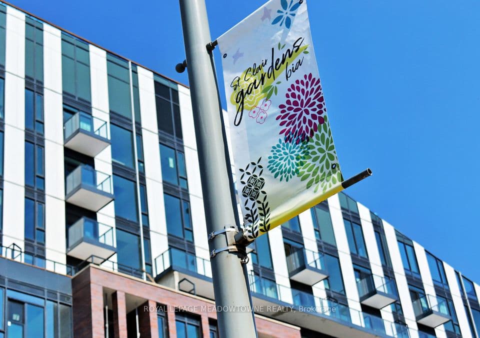 1808 St. Clair Avenue W 712, Toronto, ON M6N 1J5 – photo 2