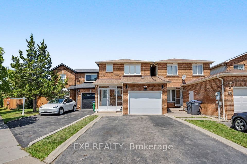 68 Tulip Drive, Brampton, ON L6Y 3W7 – main photo