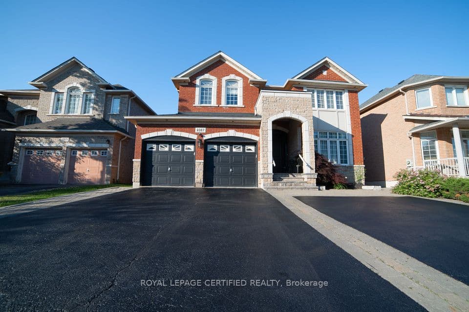 2367 Eighth Line, Oakville, ON L6H 7L7 – main photo