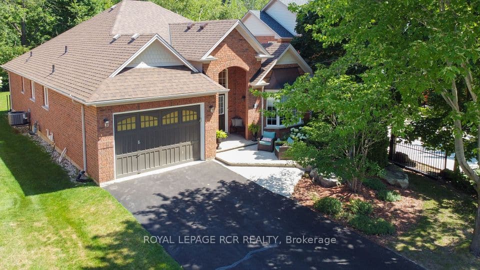 7 Putney Road, Caledon, ON L7C 1R4 – main photo