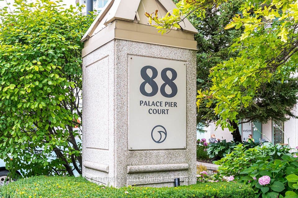 88 Palace Pier Court 506, Toronto, ON M8V 4C2 – photo 2