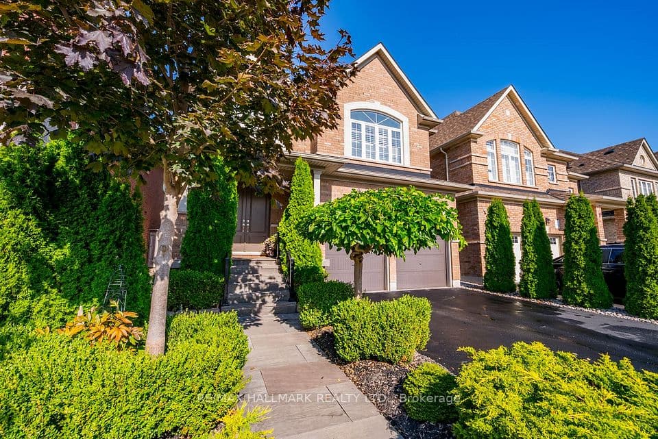 124 Bonnie Braes Drive, Brampton, ON L6Y 0W7 – photo 2