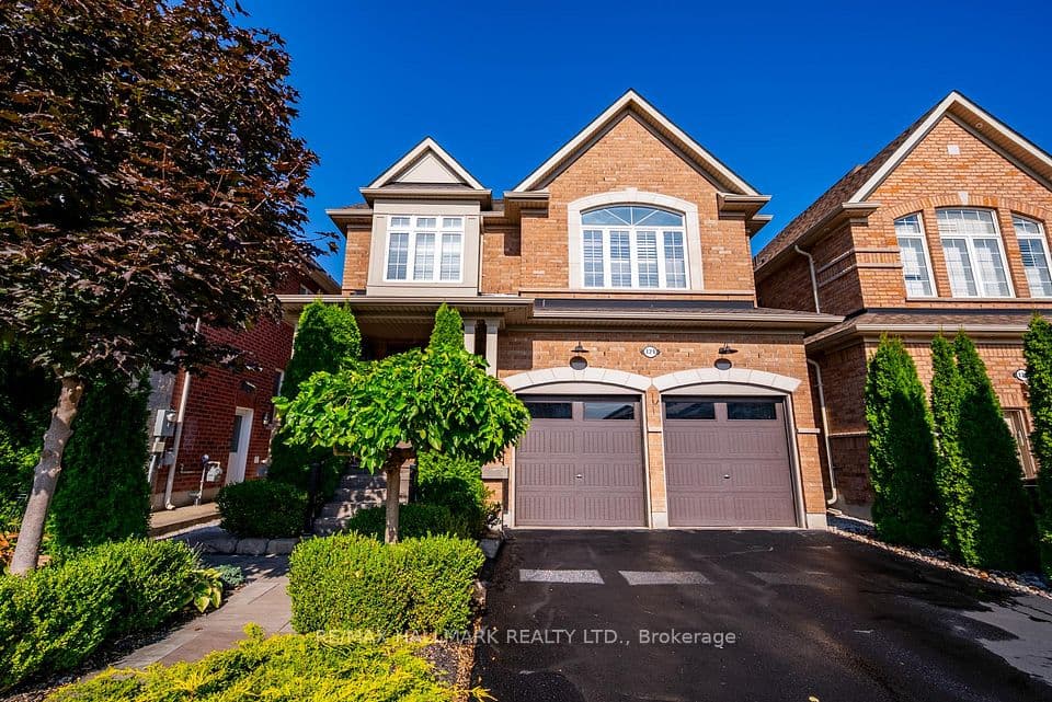 124 Bonnie Braes Drive, Brampton, ON L6Y 0W7 – main photo
