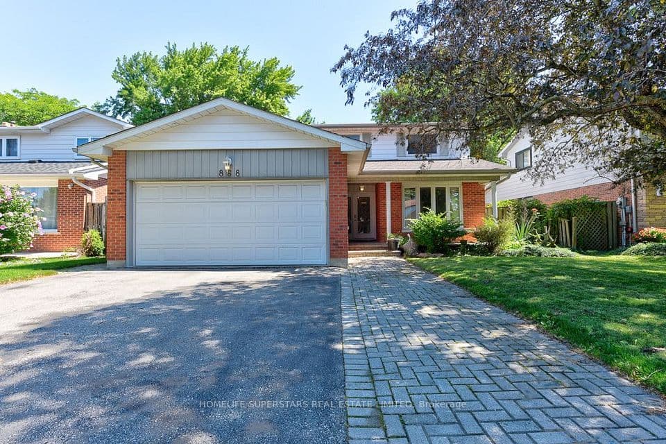 868 Kowal Drive, Mississauga, ON L5H 3T4 – main photo