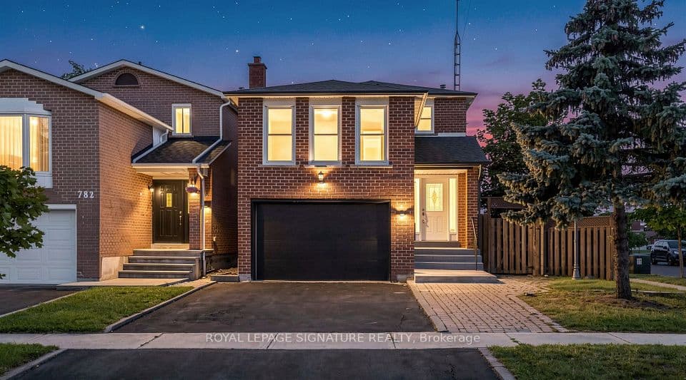 784 Galloway Crescent, Mississauga, ON L5C 3T9 – main photo