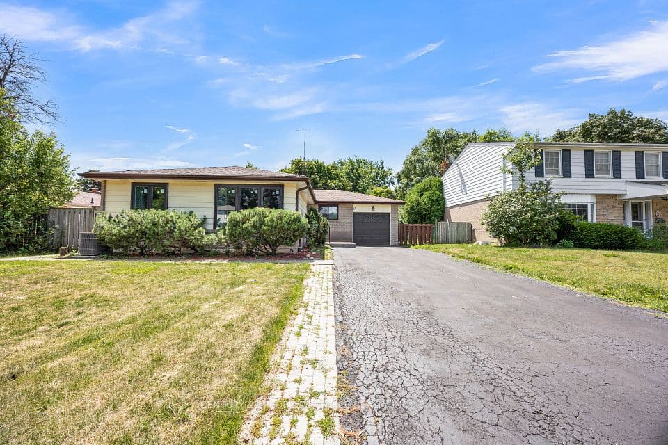 53 Brookland Drive W, Brampton, ON L6T 2M7 – photo 3