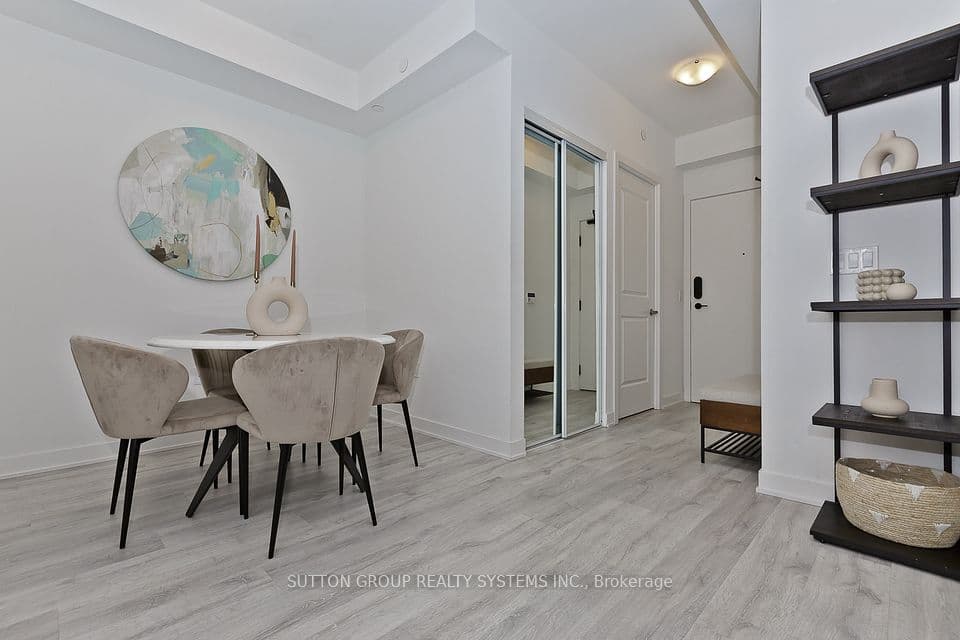 4655 Metcalfe Avenue 1409, Mississauga, ON L5M 0Z7 – photo 3