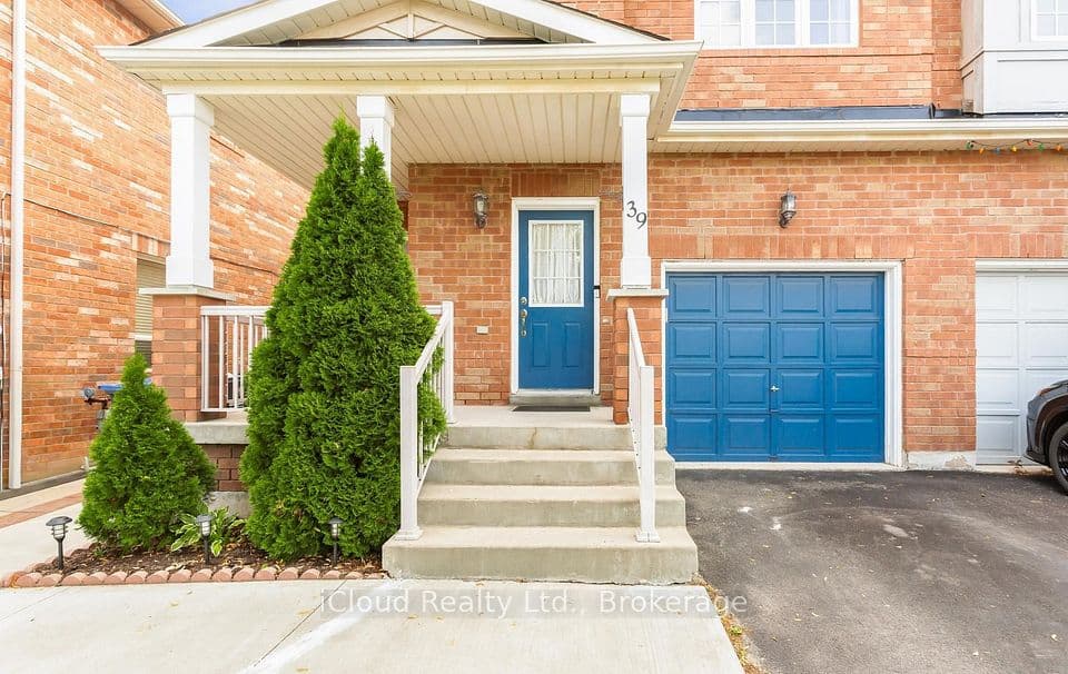 39 Flurry Circle, Brampton, ON L6X 0S7 – photo 2