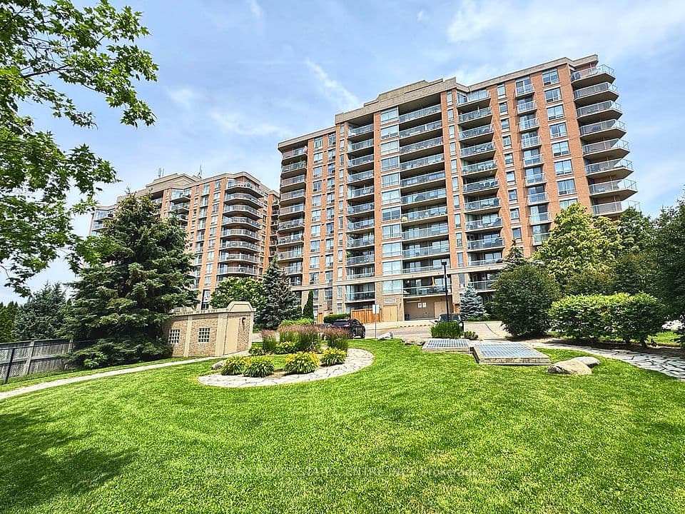 1140 parkwest Place 302, Mississauga, ON L5E 3K9 – main photo