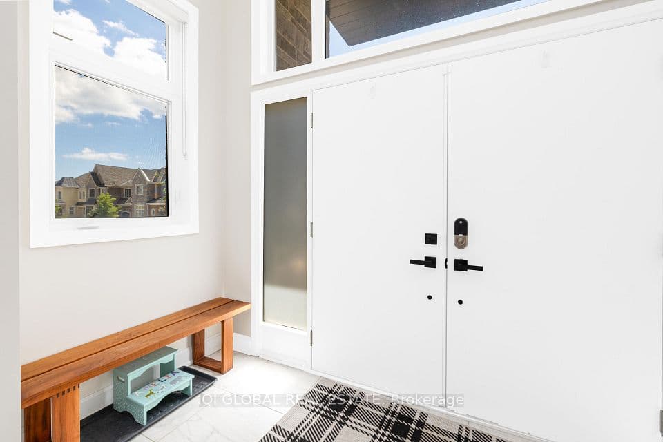 3329 Merion Gardens, Oakville, ON L6M 5K9 – photo 2