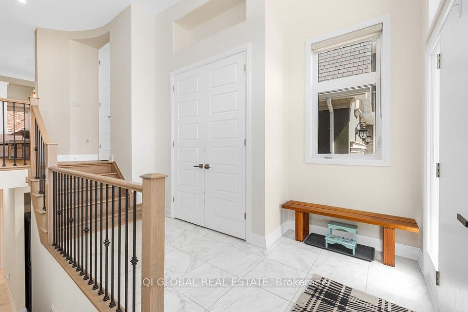 3329 Merion Gardens, Oakville, ON L6M 5K9 – photo 3
