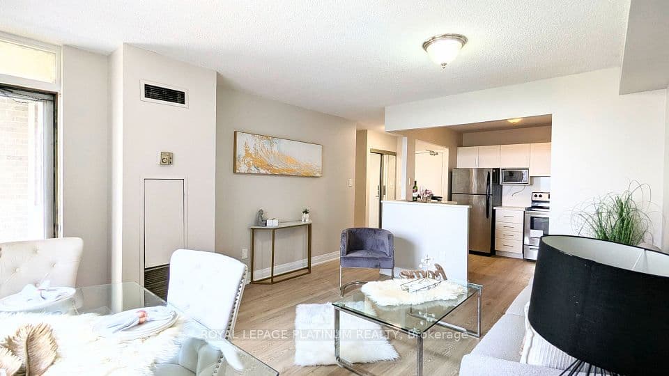 3559 Eglinton Avenue W 704, Toronto, ON M6M 5C6 – photo 3