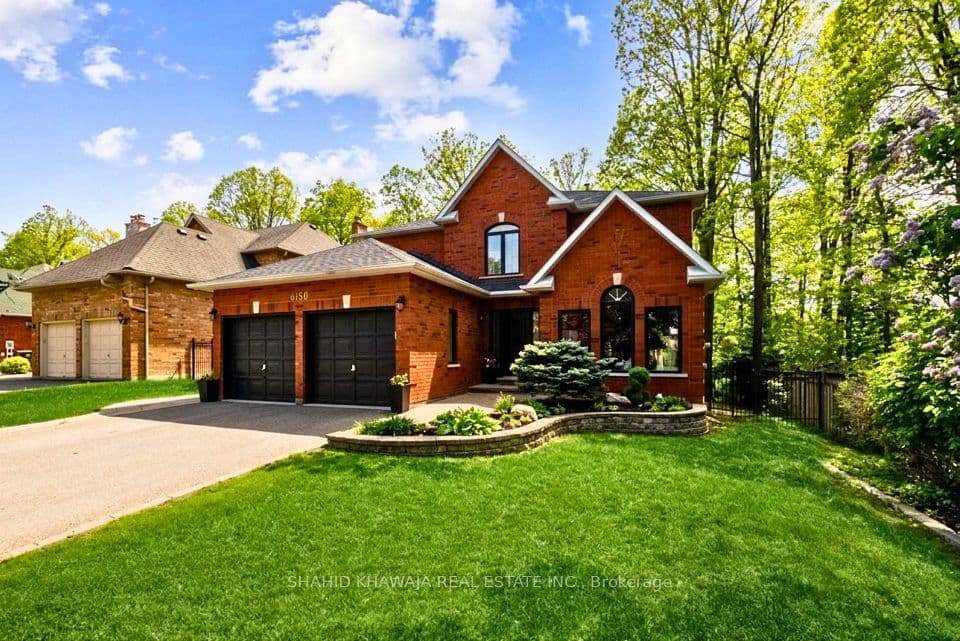 6150 Bankhead Court, Mississauga, ON L5V 1L9 – main photo