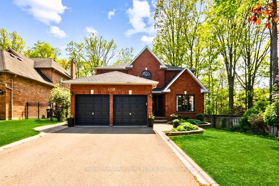 6150 Bankhead Court, Mississauga, ON L5V 1L9 – photo 2