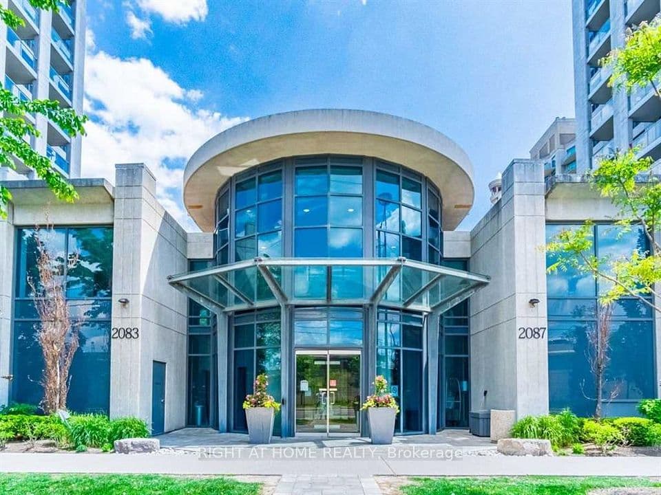 2087 W Lake Shore Boulevard 207, Toronto, ON M8V 4G3 – main photo