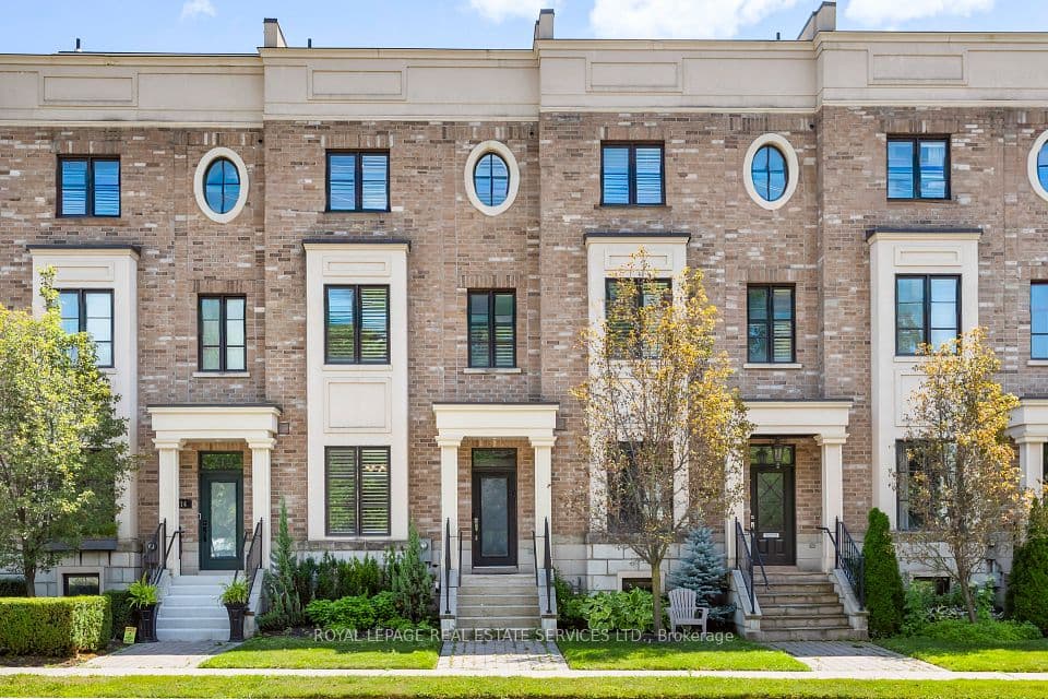 216 Rebecca Street, Oakville, ON L6K 1J9 – main photo