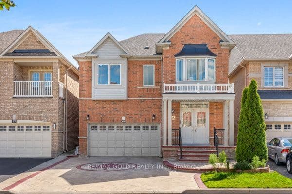 14 Beckenham Road, Brampton, ON L6P 2L7 – main photo