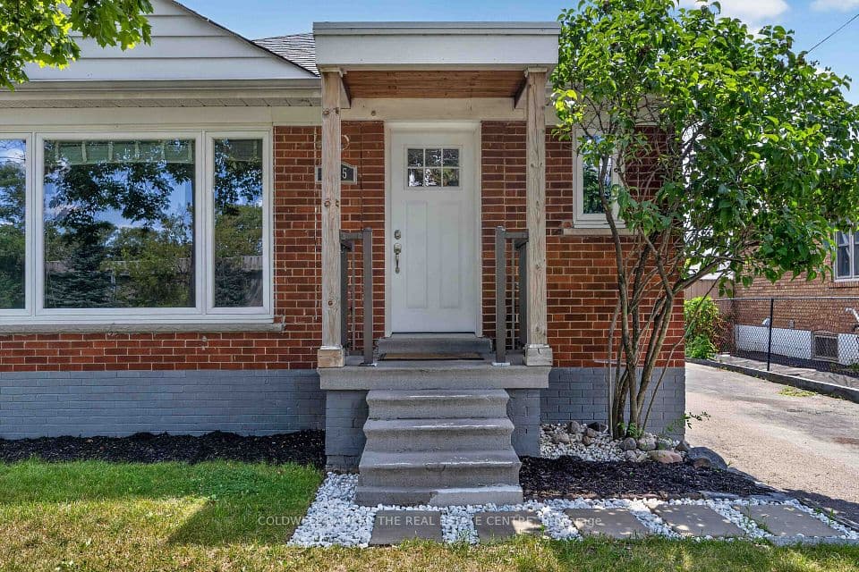 615 Oxford Street, Toronto, ON M8Y 1E7 – photo 3