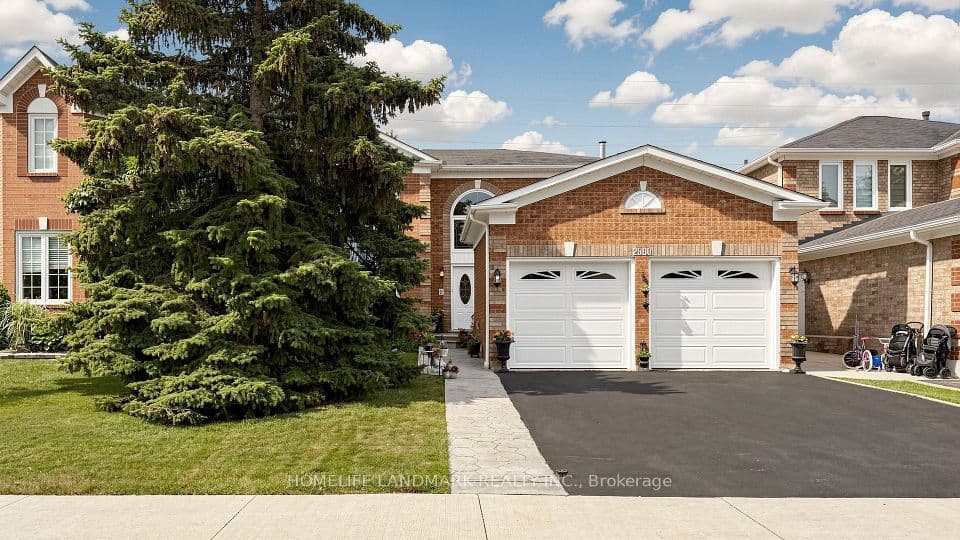 2590 Ambercroft Trail, Mississauga, ON L5M 4K3 – photo 2