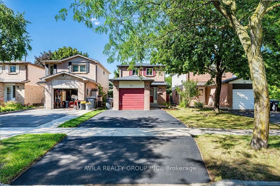 31 Wheatfield Road, Brampton, ON L6X 2V4 – main photo