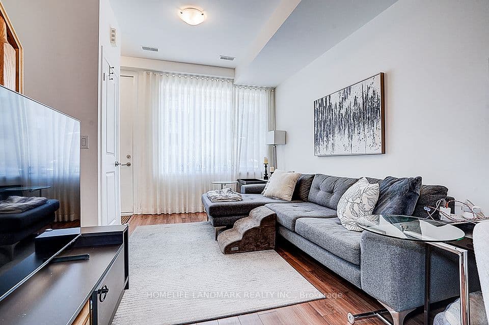 160 William Duncan Road, Toronto, ON M3K 0C1 – photo 3