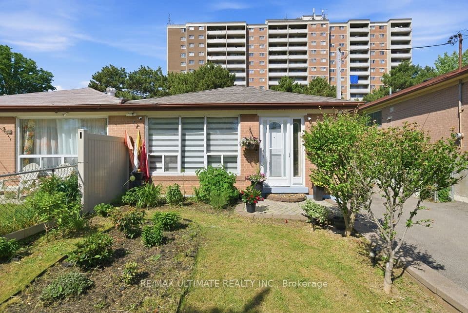 48 Venetian Crescent, Toronto, ON M3N 2L8 – photo 2