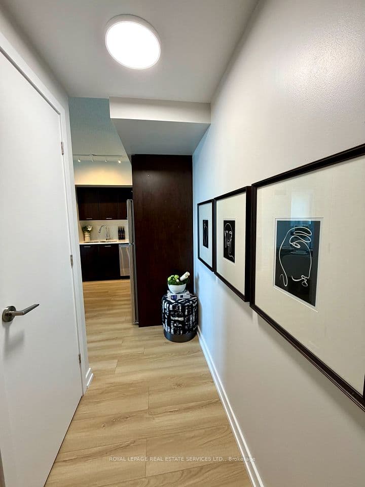 2200 Lake Shore Boulevard W 3310, Toronto, ON M8V 1A4 – photo 2