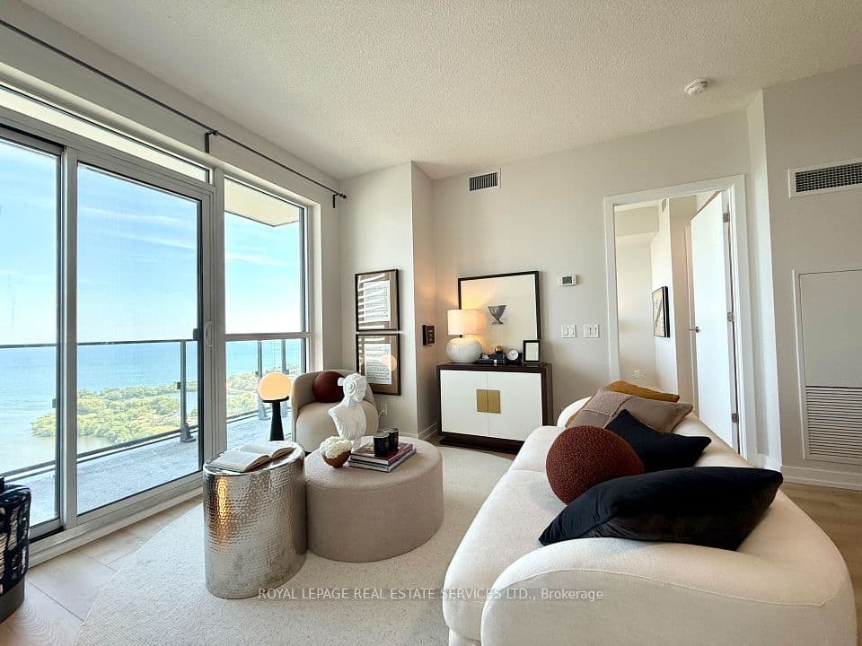2200 Lake Shore Boulevard W 3310, Toronto, ON M8V 1A4 – main photo