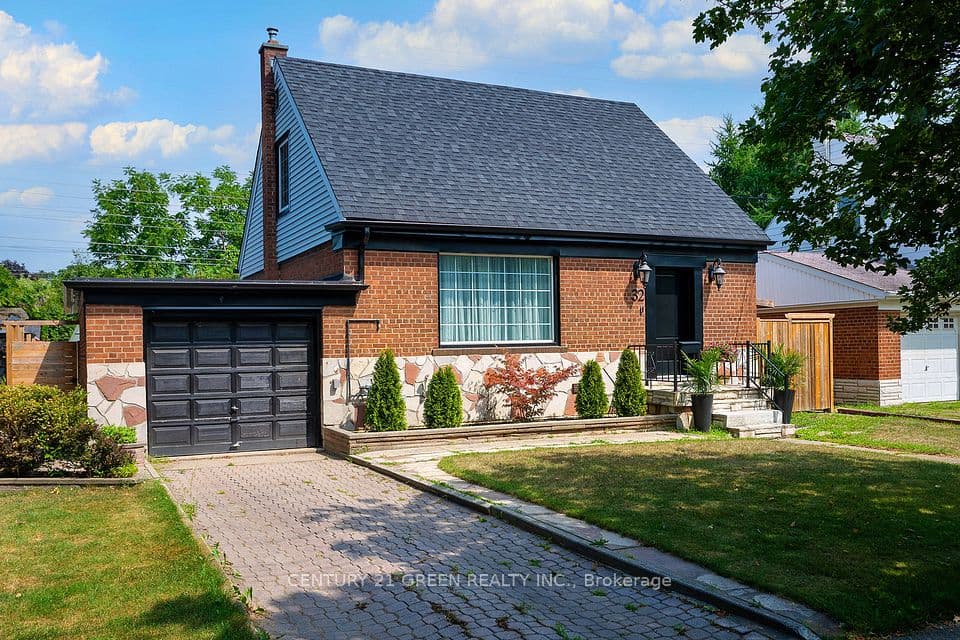 32 Castlebar Road, Toronto, ON M8Z 2J5 – photo 2