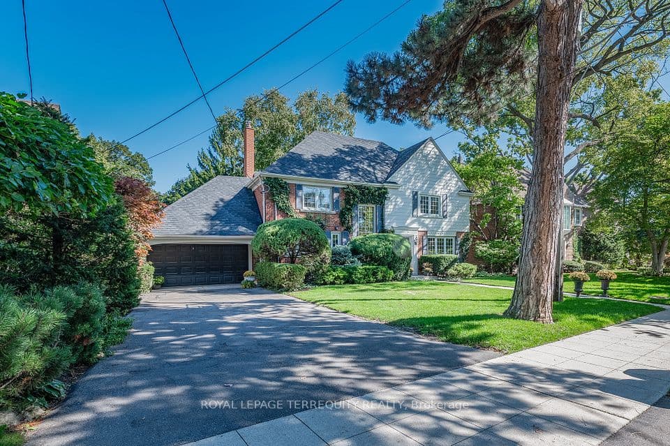 223 Riverside Drive, Toronto, ON M6S 4A8 – photo 2